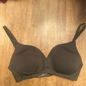 Army Green No Boundaries Wireless Push-up Bra